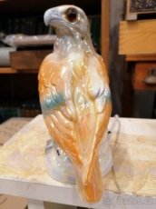 Porcelánová svítící soška orla - 1