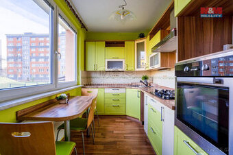 Prodej bytu 4+1, 80 m², Opava, ul. Černá