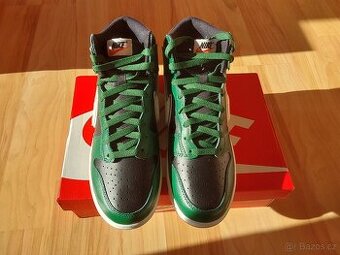 Nike Dunk Chenille