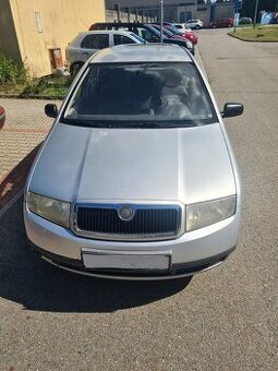 Škoda fabia 1.4 (44KW) ŠEDÁ-METAL Hatchback
