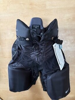 Hokejové kalhoty Nike Junior XL - 1