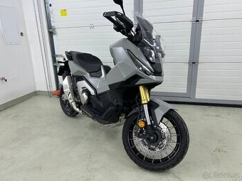 Honda Xadv DCT 4/2025 5.148 km