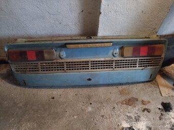 Zadní čelo škoda 100l