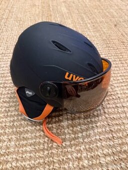 Lyžařská helma Uvex Visor junior