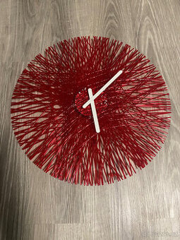 Designové nástěnné hodiny