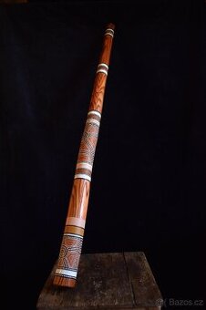 Didgeridoo - ruční výroba Radek Karvay
