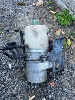 SERVOČERPADLO ŠKODA FABIA TRW