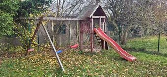 Velké dětské hřiště