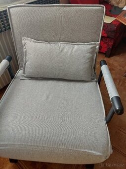 Kombinace křeslo a lůžko