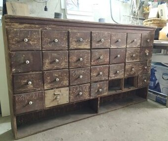 Kupecký regál - šuplíková komoda