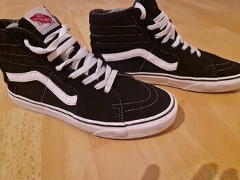 Kotníkové tenisky Vans. Vel.41