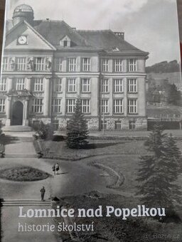 Lomnice nad Popelkou, historie školství