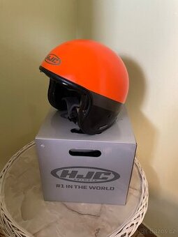 HJC V30 XL  Helma na motorku