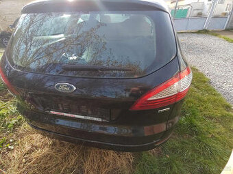Ford Mondeo MK4, zadní část komplet