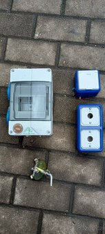 Minizásuvková rozvodnice (plastový rozvaděč)