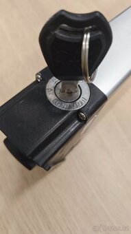 Baterie na elektrokolo DCH-006 48V 12.8Ah 430mm (na repasi)