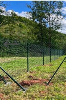 Poptavam cca 10-20m použitelného pletiva za odvoz