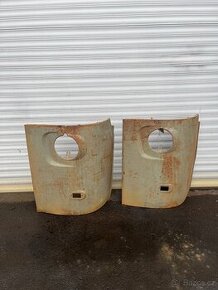 Škoda 706 MTS plech kabiny nový originál 2ks