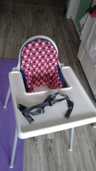 jídelní dětská židlička-moc hezká