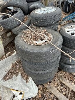 kola disky s pneu na dodavku 215/75 R16C zatezove