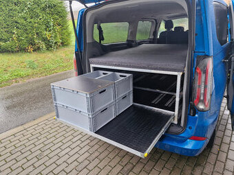 Spací vestavba Ford Tourneo/Transit custom od 2023