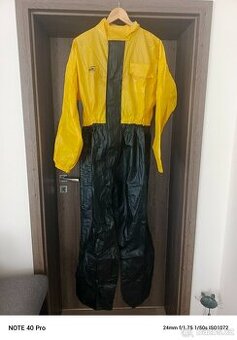 Pláštěnka -kombinéza