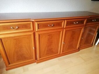 Komoda a vitrína - italský design, pěkný stav