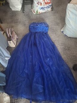 Modré plesové šaty