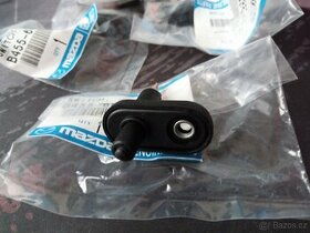 Mazda 323 BG dveřní spínač