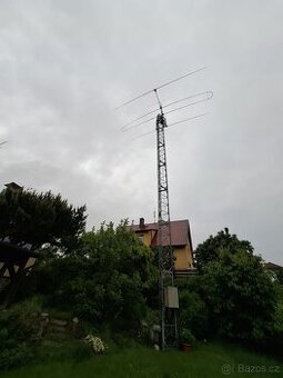 Příhradový stožár, anténa