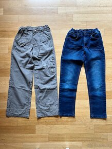 2x Dívčí kalhoty 134-140