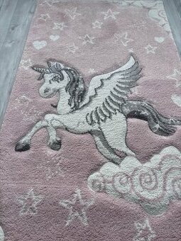 Dětský koberec s jednorožcem