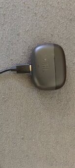 Dobíjecí pouzdro pro JBL