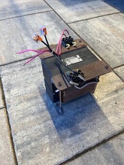 Transformator 380V, 500VA