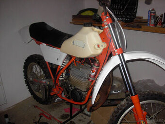 KTM 495 vzduch veterán