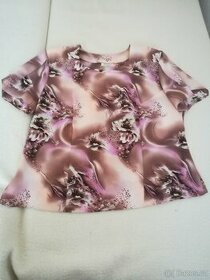 Elegantní kostým 3v1 nový, velikost 46