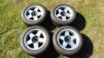 Ráfky 15 se zimními pneu 195 55R15 na Opel