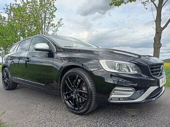 Volvo V60, 2.4 D6 162 kW AWD R-DESIGN HYBRID TWIN ENGINE
