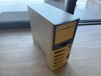 stolní PC (Athlon XP, 756MB, ATI Radeon 9250, nForce2,..)
