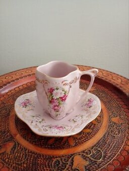 Hrníček růžový porcelán