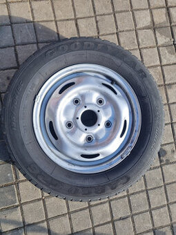 zátěžová kola FORD r15c