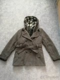 Dámský flaušový kabátek s kapucí, barva šedá
