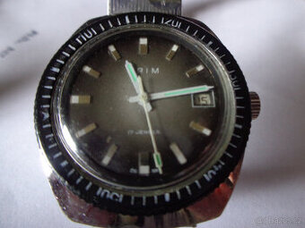 Staré retro hodinky PRIM SPORT 1200KČ - 1