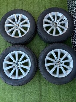 Passat B8 - TOP ZIMNÍ SADA - 215/60 R16