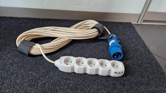 Prodlužovací kabel/šňůra s campingovou zástrčkou - 1