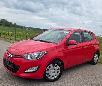Hyundai i20 1.25 16V 62KW/84PS R.V.10/2012