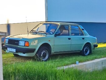Škoda 120L