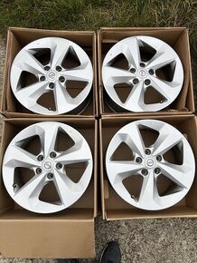 ALU R17 originál Nissan včetně TPMS