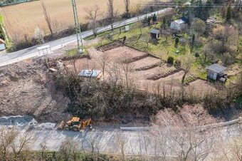 Prodej stavebního pozemku 1183 m2, Statenice - Černý Vůl, ok