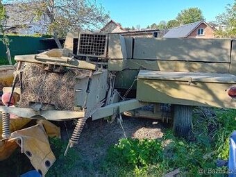 Vysokotlaký lis K454 na malé balíky sena/slámy